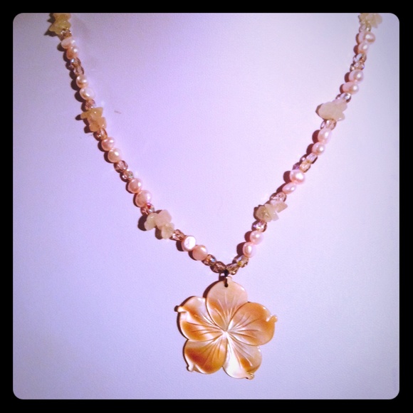 Freshwater Pearl & Rose Quartz Necklace