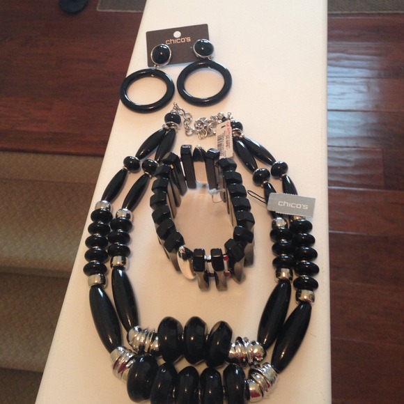 Chico's Giana set:  Earrings/Necklace/Bracelet NWT - Picture 1 of 4