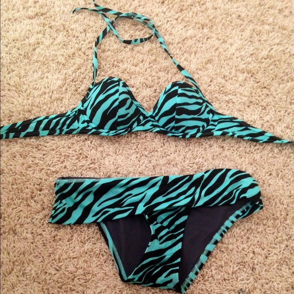 🚫SOLD ON EBAY🚫 Victoria's Secret xs bikini