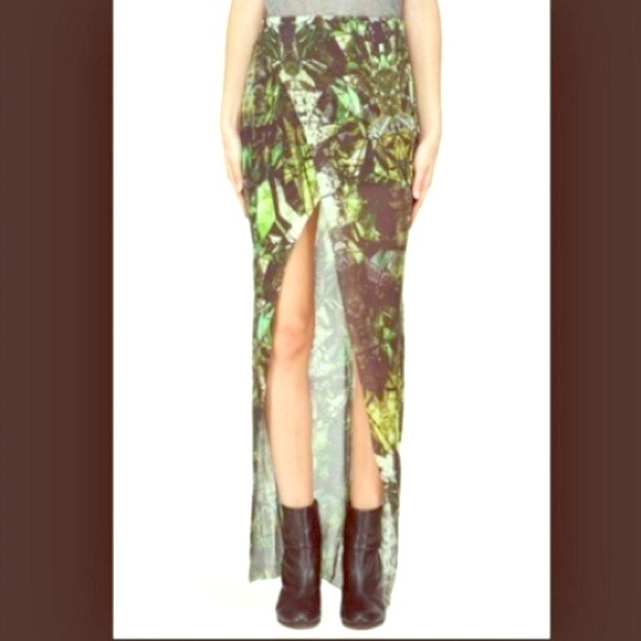 Helmut Lang Dresses & Skirts - NEW! Helmut Lang Overlap Skirt