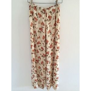 Brandy Melville Aarika Floral Pants