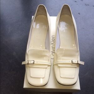 REDUCED Patent Leather Kitten Heel Pumps