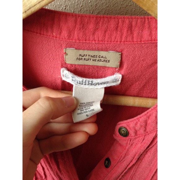 🚫SOLD🚫 Pink Half Sleeve Shirt - Picture 3 of 4