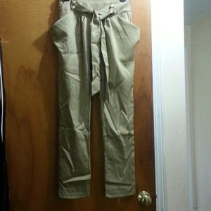Khaki dress pant