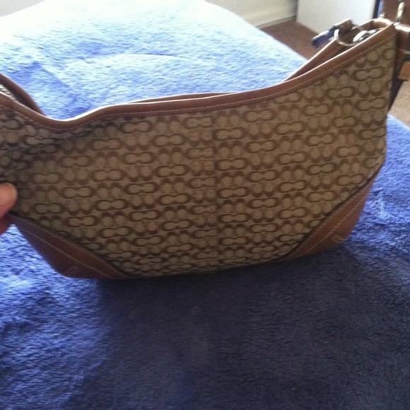 Coach small hobo purse! - Picture 2 of 4