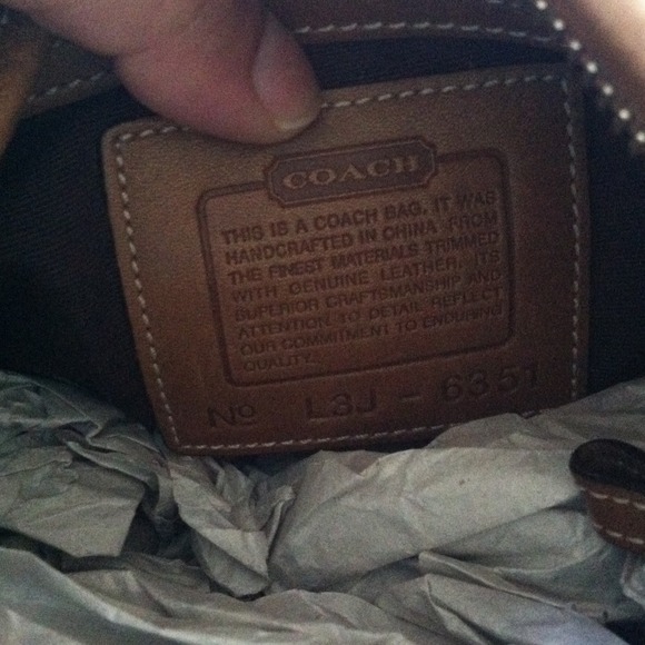 Coach small hobo purse! - Picture 4 of 4