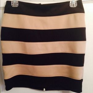 Black and Tan zip skirt