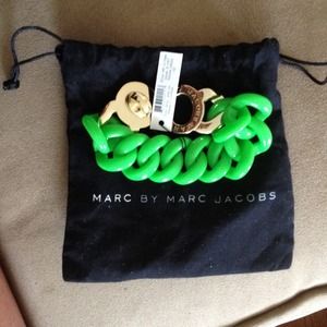 Marc by Marc Jacobs toucan green bracelet