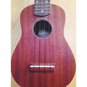 Rogue ukulele