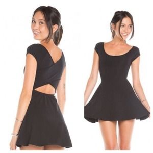 Brandy Melville Bethan dress