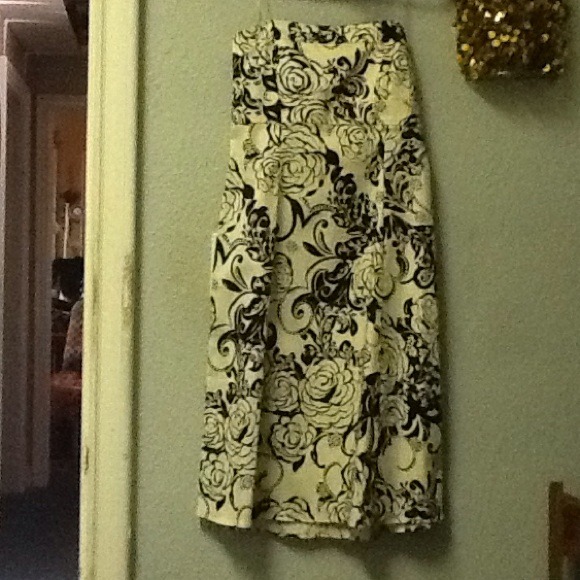 Strapless dress