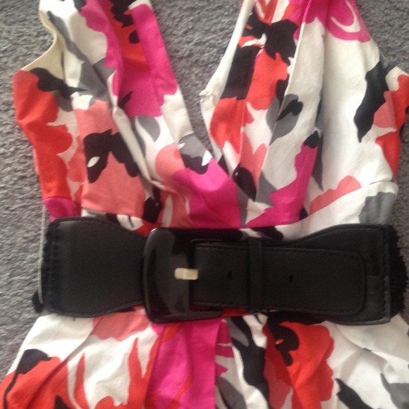 SOLD IN BUNDLE - Picture 2 of 3