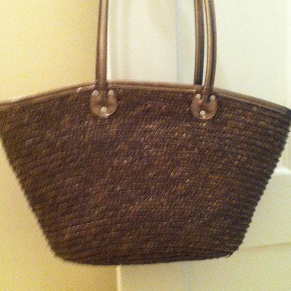 Straw tote - Picture 1 of 1