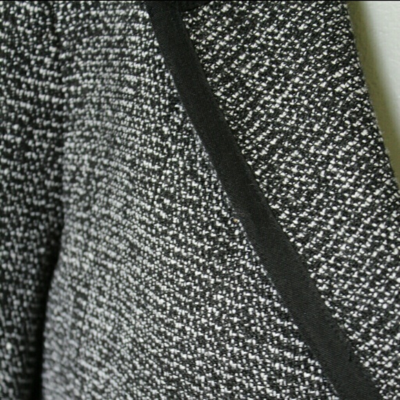 🆕NWT Banana Republic Black & White blazer sz 14 - Picture 3 of 3