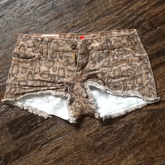 Snake print shorts