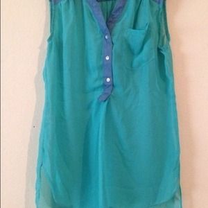 Long aqua top