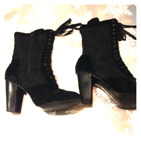 Victorian lace and velvet high heels.