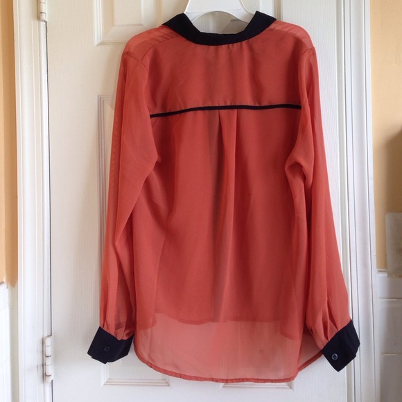 Fun blouse - Picture 2 of 2