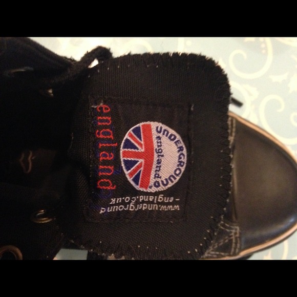 Spider Web High Tops - Picture 2 of 4