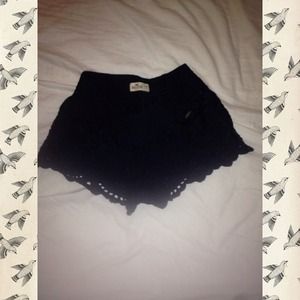 NAVY BLUE LACE SHORTS💞