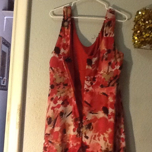 Dress - Picture 3 of 3