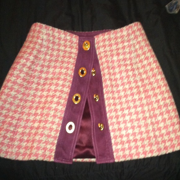 Authentic coach turn lock skirt. Tweed and suede.