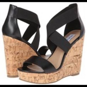 Steve Madden Edita Black Wedges