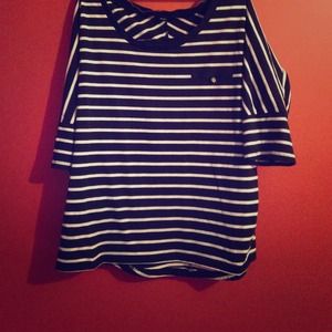 Very cute black n white stripe top