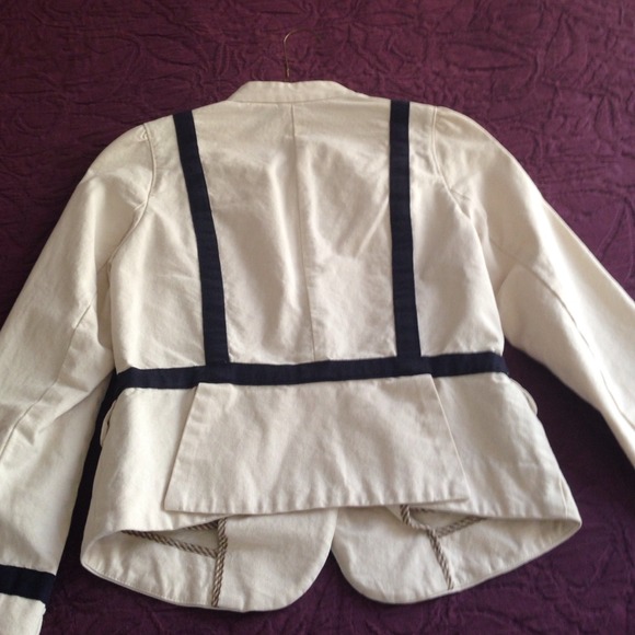 🚫SOLD🚫30% OFF BUNDLES Cotton blazer with navy - Picture 2 of 4