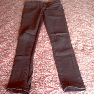 Dark grey Dollhouse skinnies.