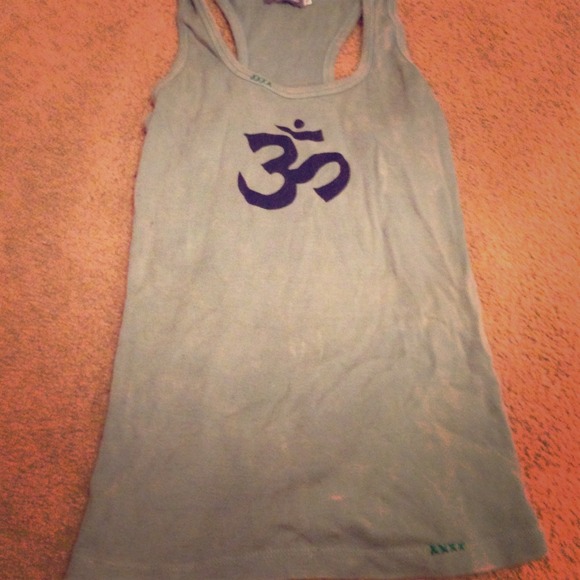 Om bundle. Shirt and bracelet