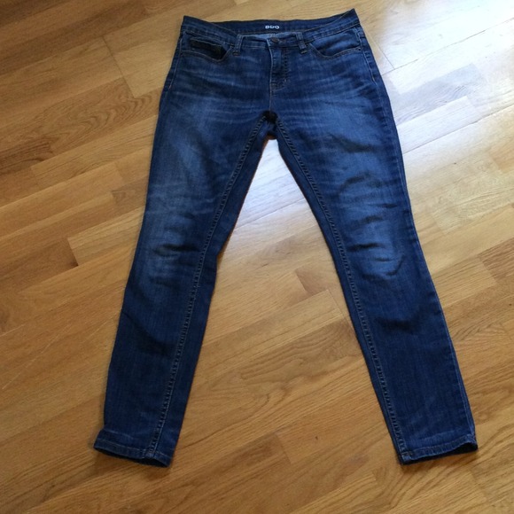 BDG mid-rise twig ankle jeans