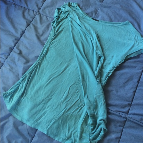 Turquoise top - Picture 2 of 3
