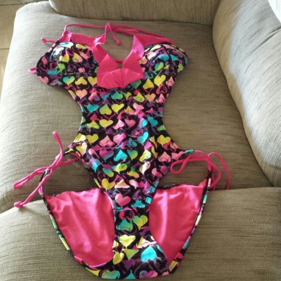 One piece swimsuit