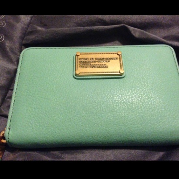 NWOT Marc by Marc Jacobs Wristlet
