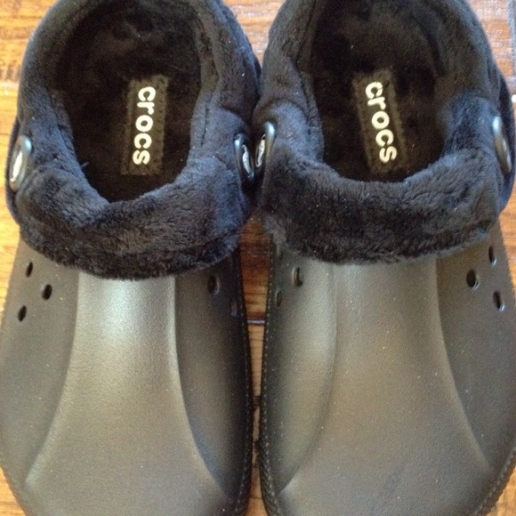 ⛔️SOLD⛔️NWOT black Crocs