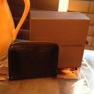 💯 Louis Vuitton Epi Electric Zippy Purse Noir
