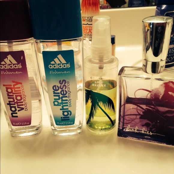 Huge perfume bundle !!