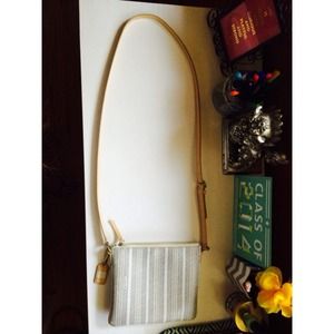 BUNDLE 😁Coach Vertical Lined Crossbody /iPad case