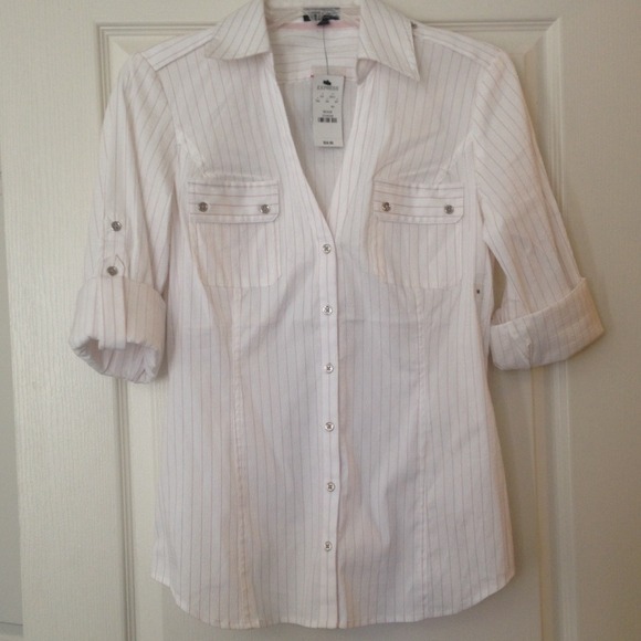 White/pink pinstriped portofino blouse
