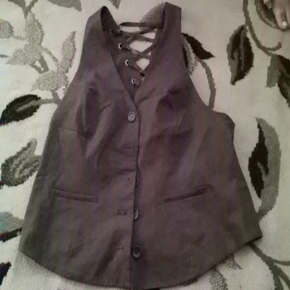 Brown vest just lowered the price! !