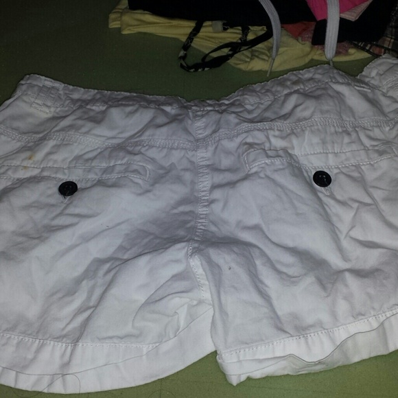Like new h&m short! - Picture 2 of 2