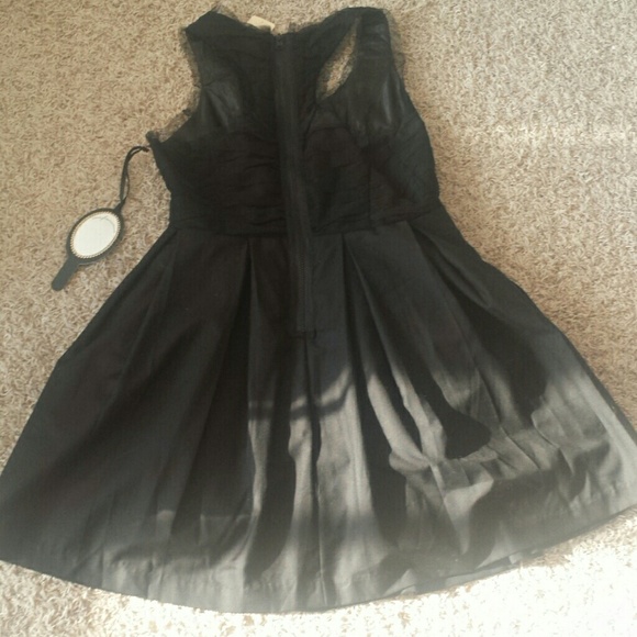 Forever 21 dress - Picture 2 of 4