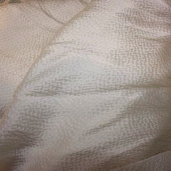 Silk Throw - Picture 3 of 4