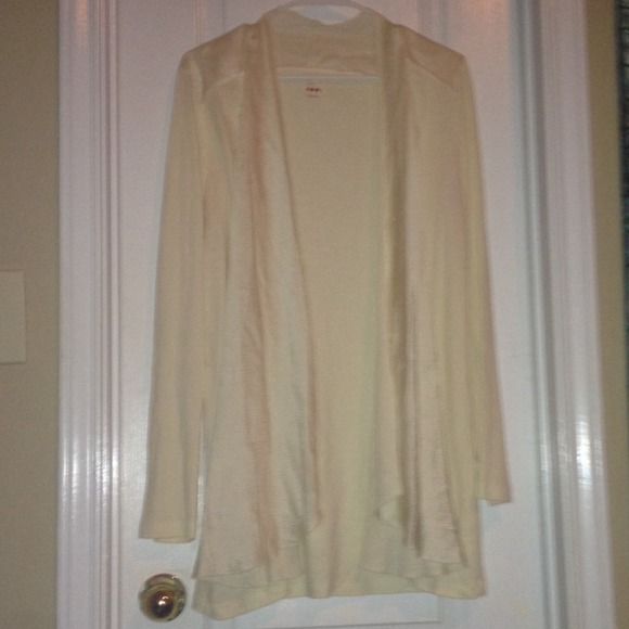 Silk Throw - Picture 4 of 4