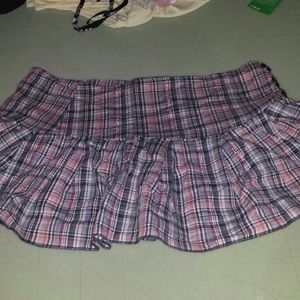 Plaid pleated mini skirt
