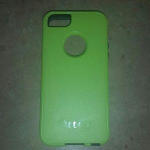 IPhone 5/5s Otterbox Commuter case