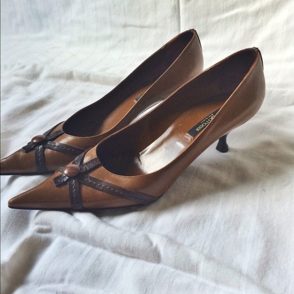Sergio Rossi Shoes - ✨REDUCED: Sergio Rossi leather heels Sergio Rossi Shoes - ✨REDUCED: Sergio Rossi leather heels
