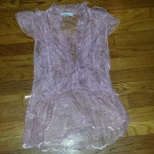 Light pinl lace top!