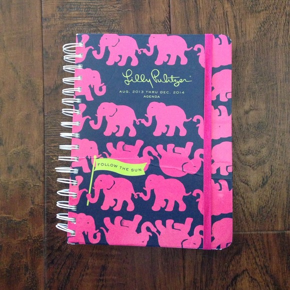 Lilly Pulitzer Accessories - Lilly Pulitzer Agenda